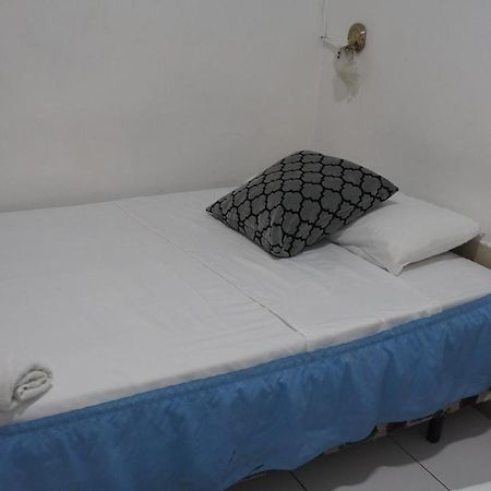 Hostal Marysol 푸에르토아요라 외부 사진