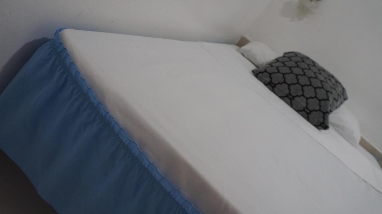 Hostal Marysol 푸에르토아요라 외부 사진