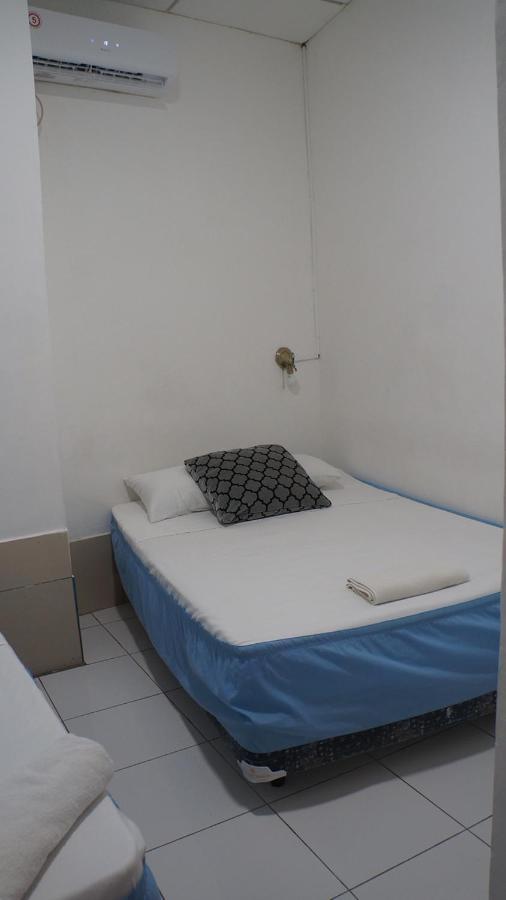 Hostal Marysol 푸에르토아요라 외부 사진