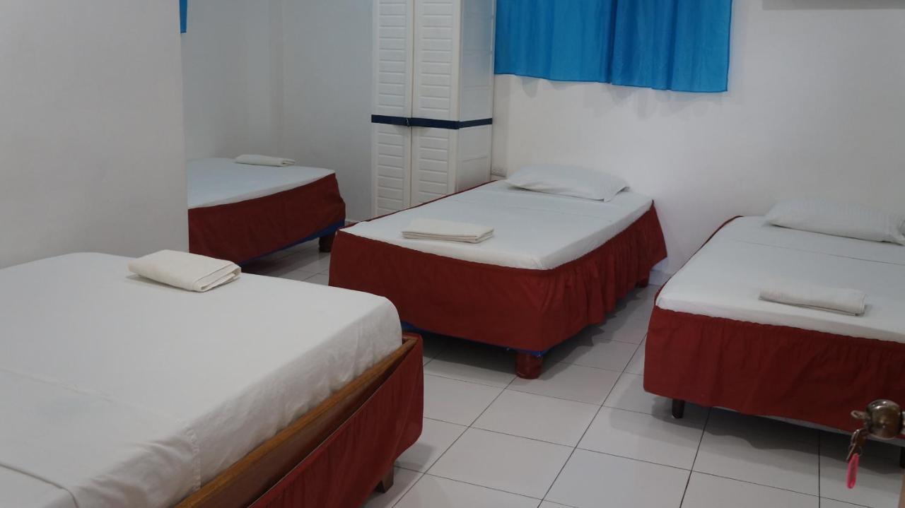 Hostal Marysol 푸에르토아요라 외부 사진