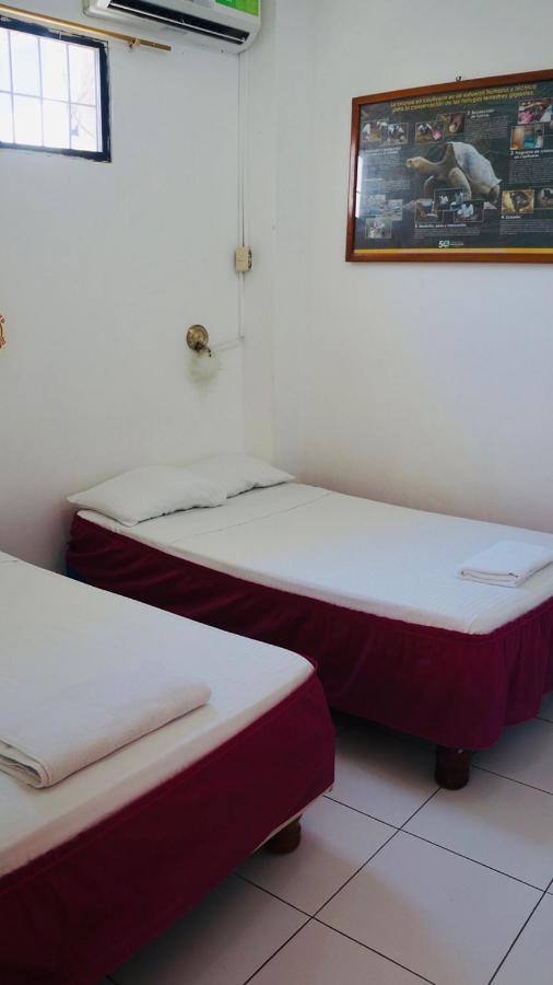 Hostal Marysol 푸에르토아요라 외부 사진
